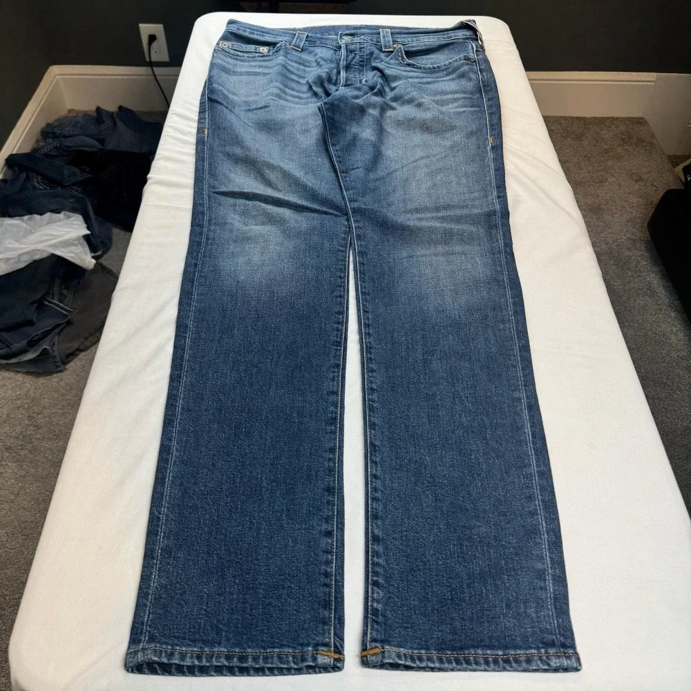 True Religion Jeans Mens 33x33 Blue Med Wash Regular Straight Logo Pockets Denim